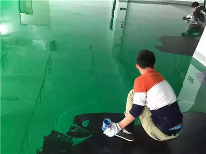 潘集下面给你一份环氧地坪漆施工的完整流程
